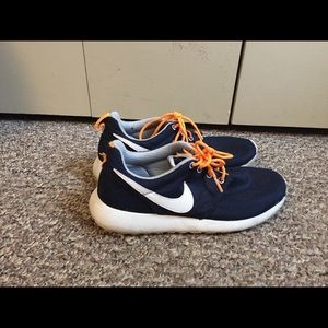 Nike size 7Y has some wear